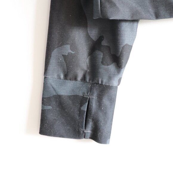 Prana Women's Sz L Camo Lanya‎ Full Zip Pocket Thumb Holes Stretch Active Jacket - Picture 8 of 13